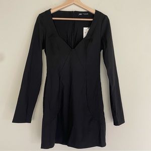 NWT Zara Fitted Long Sleeve Mini Dress Sweetheart Neck Structured Women’s Medium